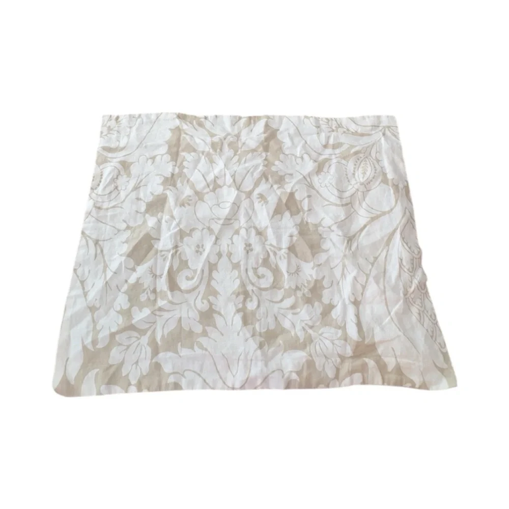NEW Set‎ of 2 Pottery Barn Beige White Paisley Floral 100% Linen Standard Shams